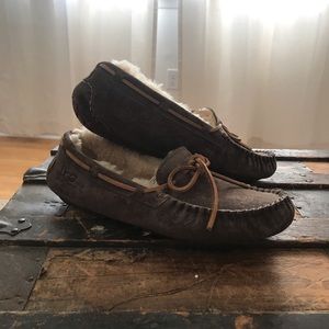 Ugg women’s moccasins size 9 good condition